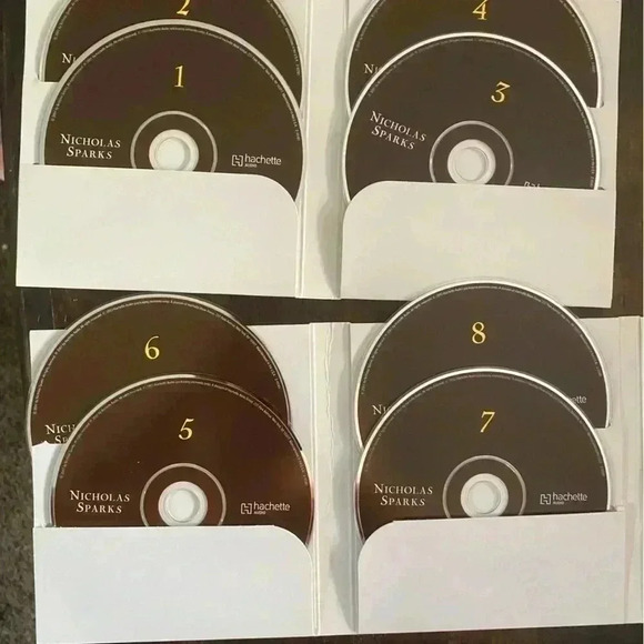 A Bend in the Road by Nicholas Sparks Audiobook  9 CDs Unabridged - 10‎ hours - Picture 3 of 4